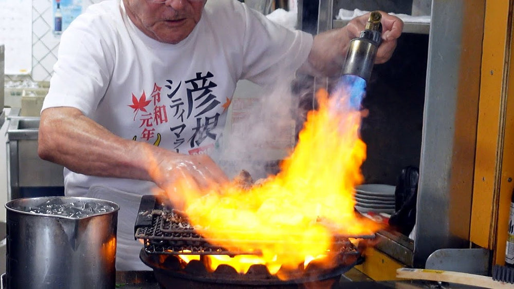 Chef Cooks Tuna With a Flamethrower and BARE hands!